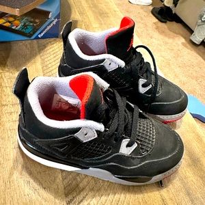 Air Jordan 4 retro kids